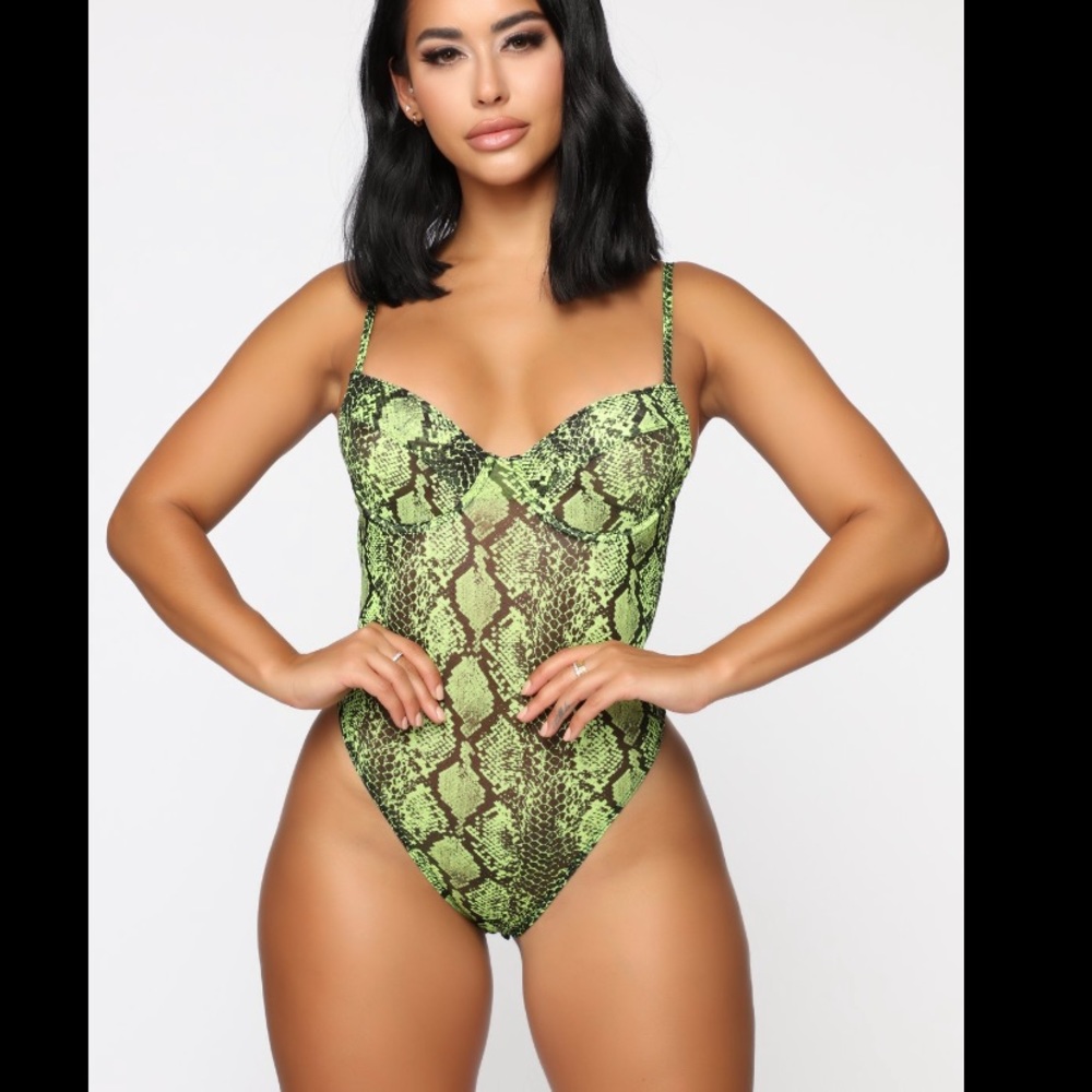 Fashion Nova Bodysuit